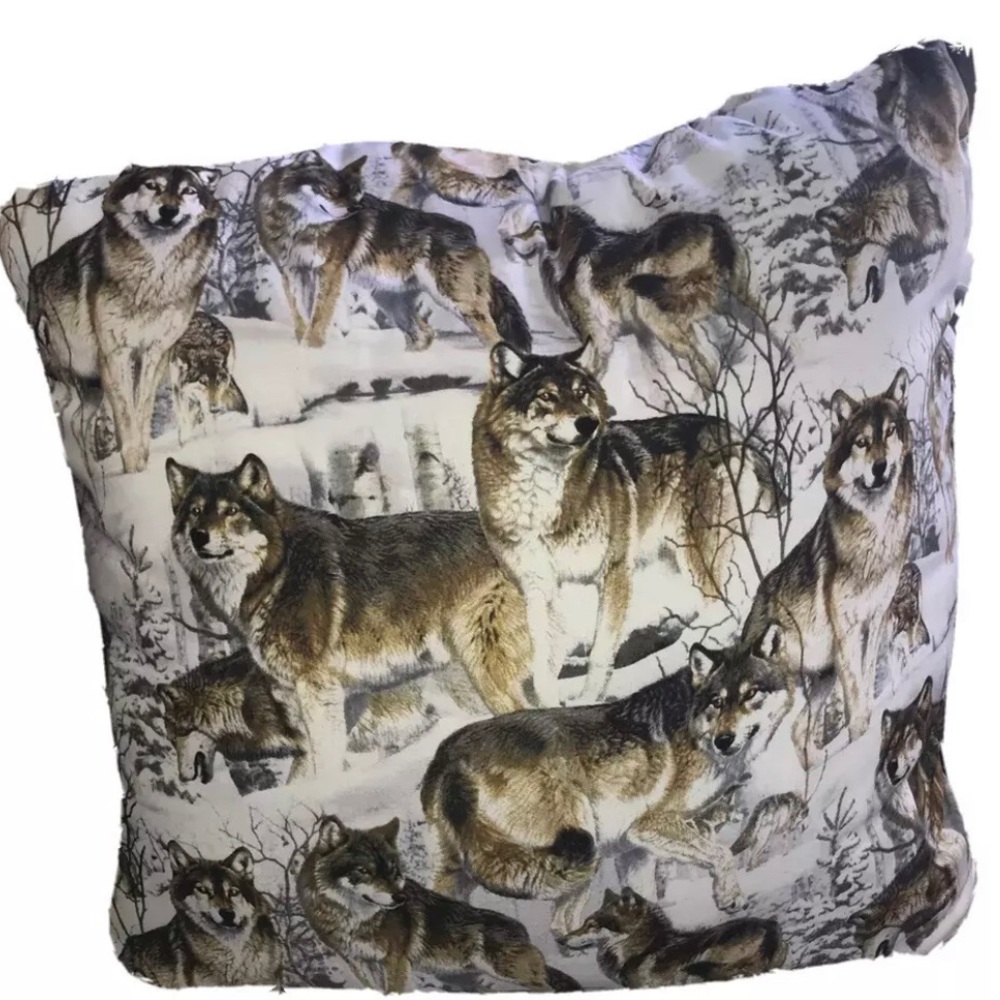 Wolf Decorative Pillow (16 inches) Handmade